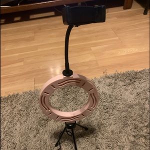 Small ring light